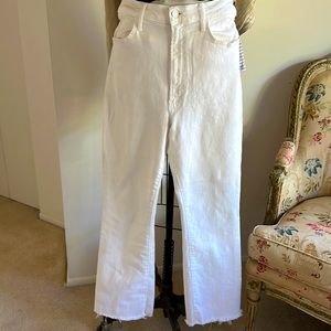 MOTHER Jeans in White “The Hustler Ankle Fray” High waisted ~ a Hint of Stretch